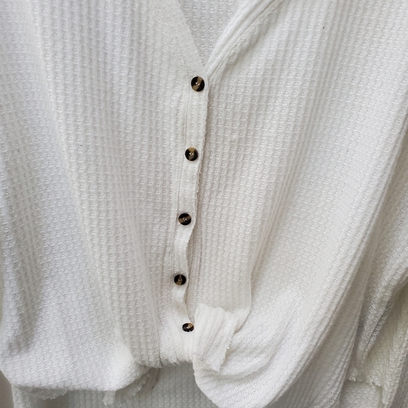 OUT FROM UNDER White thermal Button down SzS EUC! - Picture 3 of 9